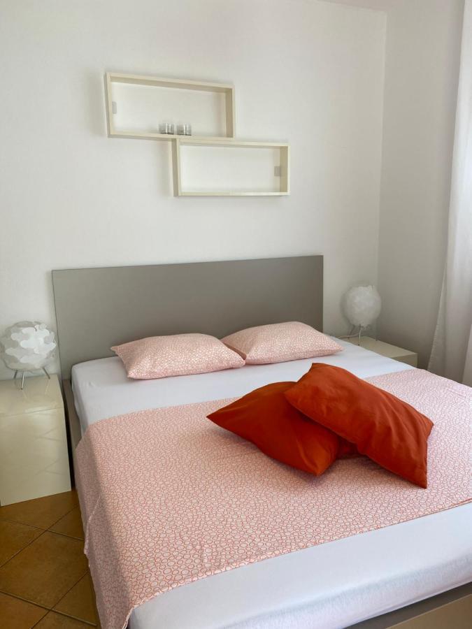 Apartment Lara Rab Town Extérieur photo